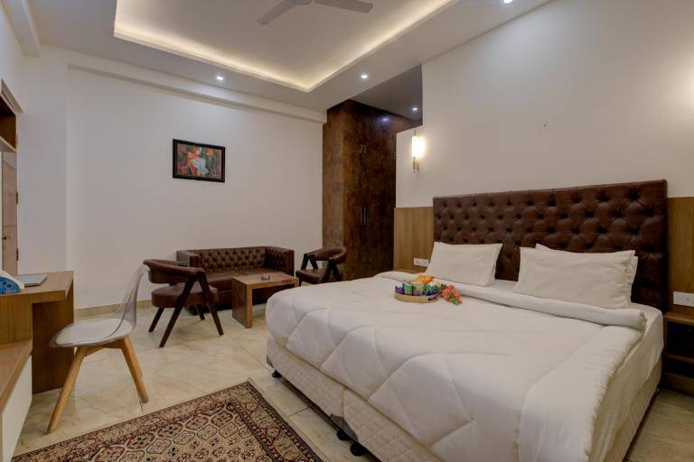 Sandane homes near India Expo Centre and Mart