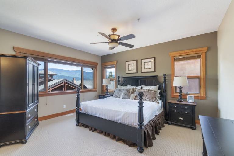 House  Salmon Arm