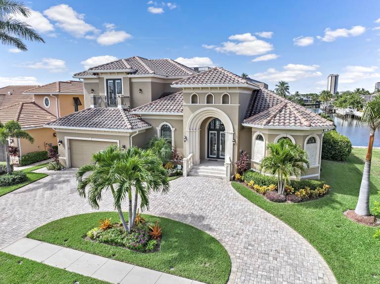 House  Marco Island