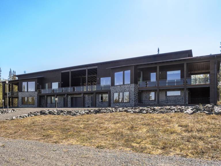 Vacation home with sauna — photo 2