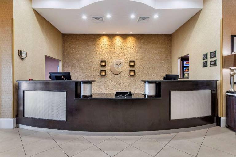 Comfort Suites Florence I-95 — photo 4