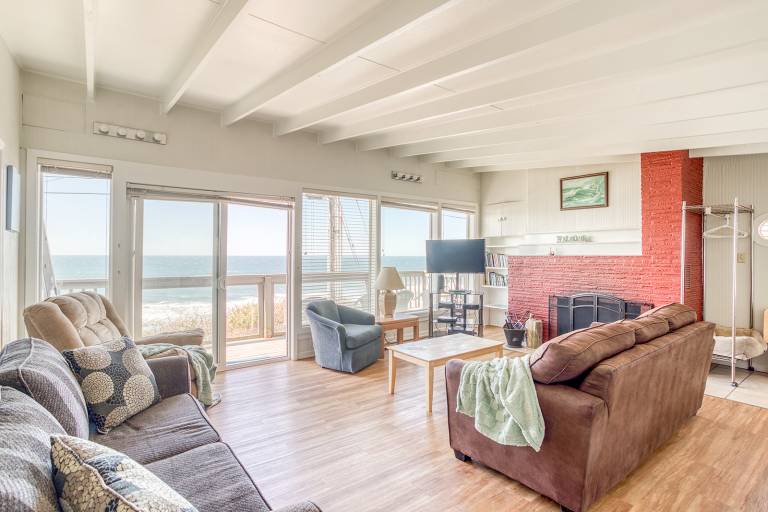 Oceanfront Views — photo 5