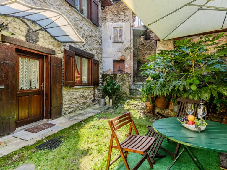 Nice holiday apartment with garden | Pets are welcome — photo 2