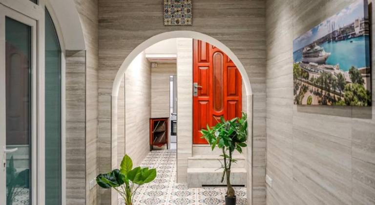 Lovely rental apartment | Close to Auberge de Castille | Pet-friendly — photo 3