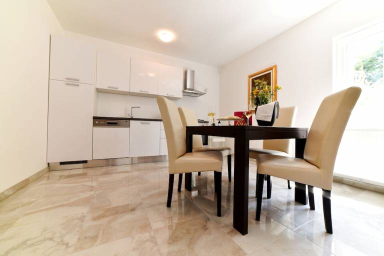 Ferienwohnung Gornji Vinjani