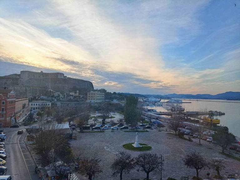 House "Contessa di Corfu i" with sea view & Wi-Fi in Corfu