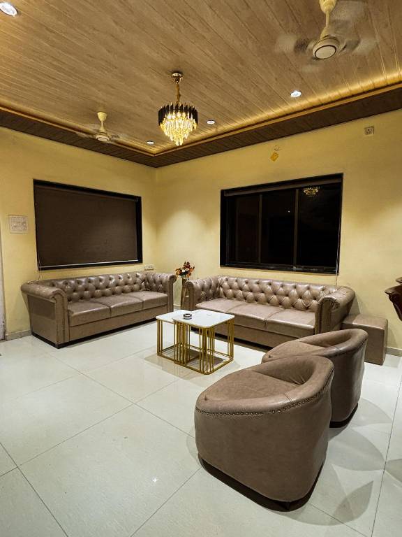 Nice villa with barbecue & pool | Pet-friendly in Khandala