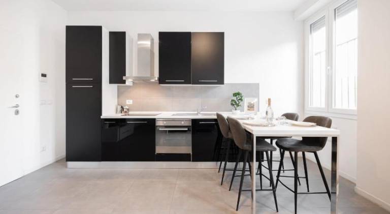 Apartment | Near Two Towers | Dogs allowed — photo 3