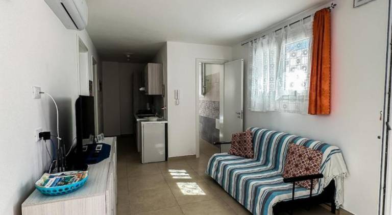 Charming rental apartment | Close to the beach | Pets are welcome in Patu