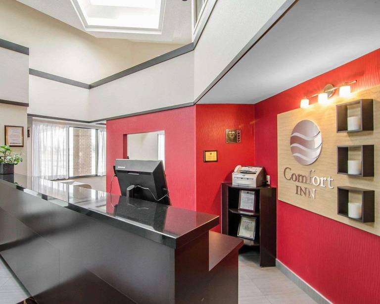 Comfort Inn — photo 5