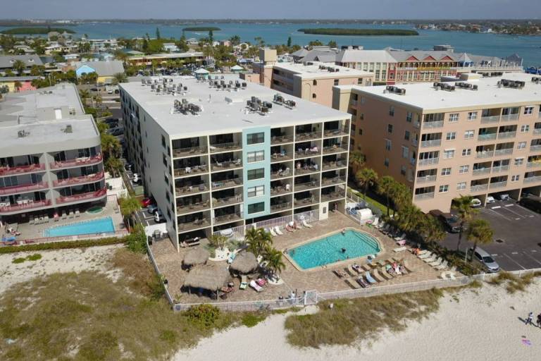 Condo Treasure Island