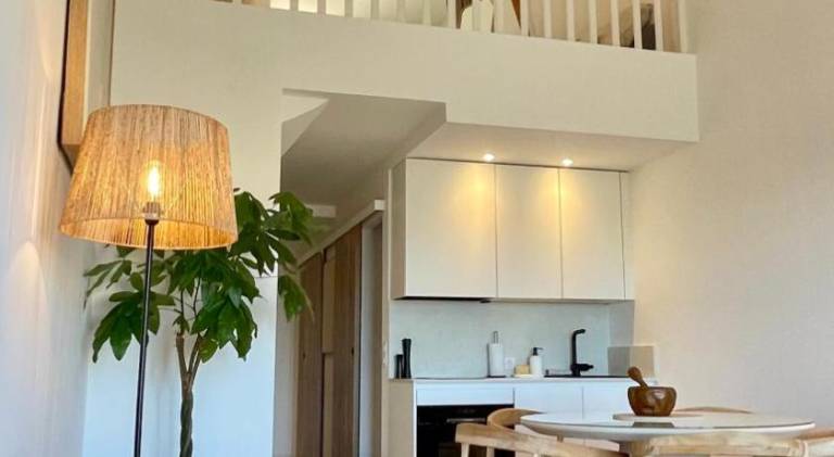 DUPLEX VUE MER Bord de plage Dernier etage in Cogolin