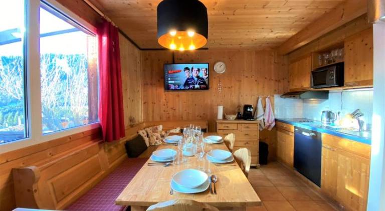 Chalet with 4 rooms for 8 persons in Hohentauern