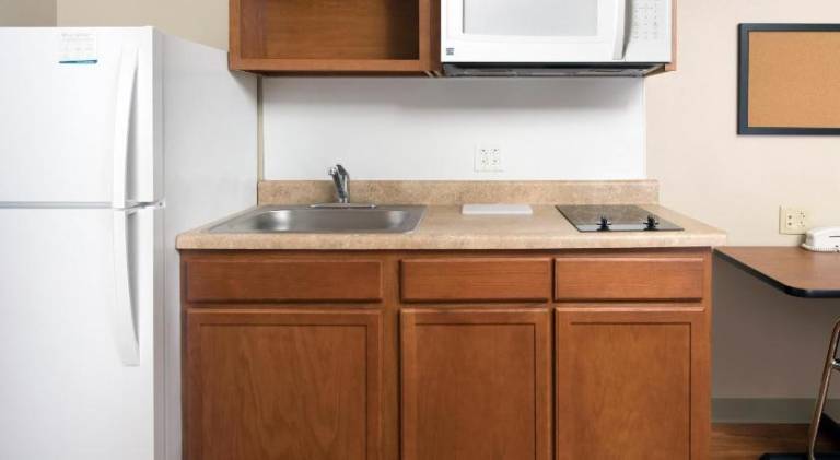 Extended Stay America Select Suites - Kansas City - Stadium — photo 3