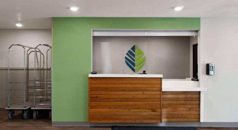 WoodSpring Suites Greeley — photo 4