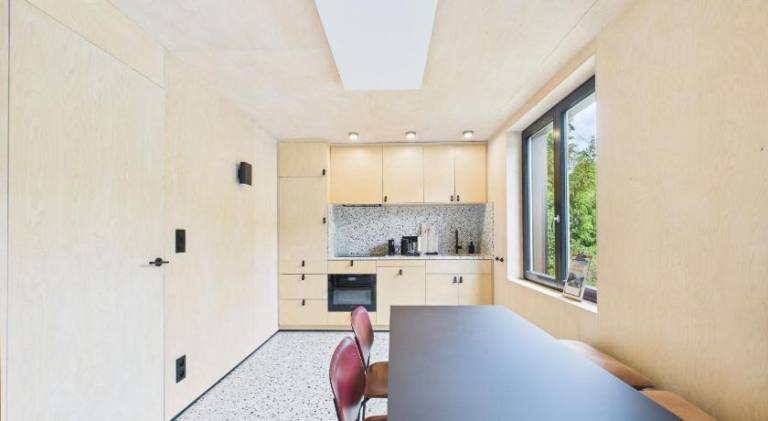 Chalet with 2 rooms for 4 persons — photo 4