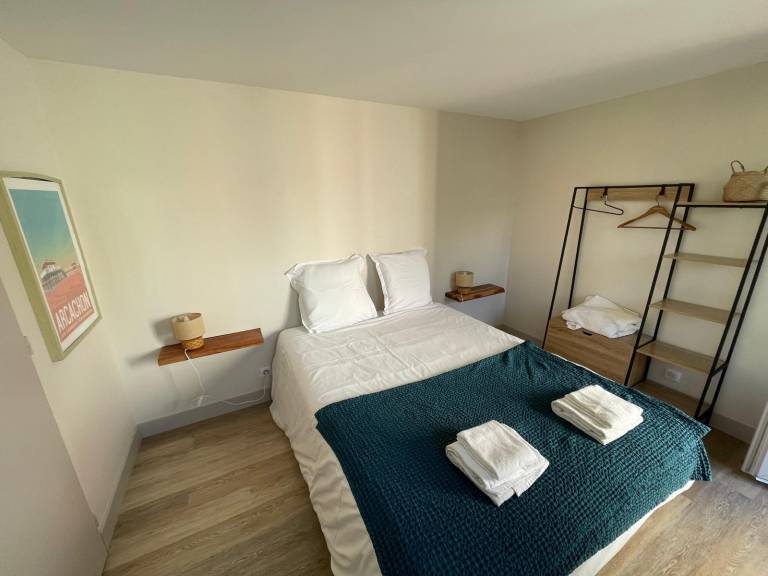 Holiday Home “Villa Les Arbousiers Moulleau 300 m” with Terrace, Private Garden & Wi-Fi — photo 3
