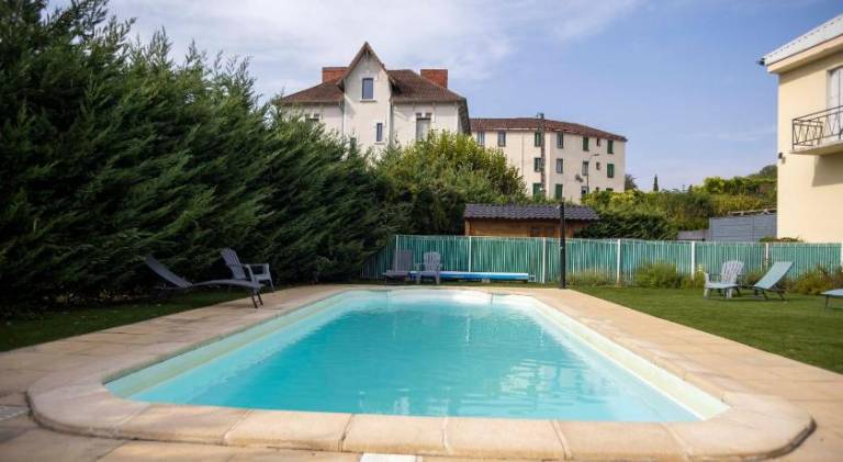 Les Ambassadeurs hotel 3 Etoiles nouvelles chambres 2026 logis hotel — photo 3