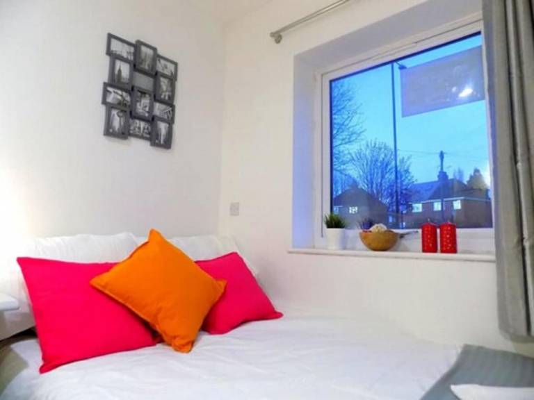 Accommodation  Kenilworth