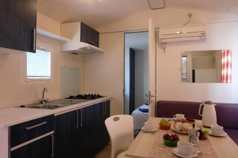 Child-friendly house with patio, garden & barbeque | Close to the beach | Dogs allowed — photo 4