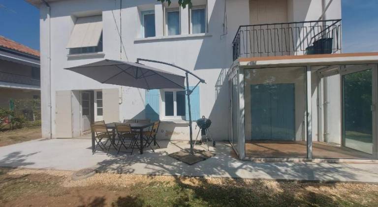 Maison au calme dans Bergerac proche du centre et des services — photo 5