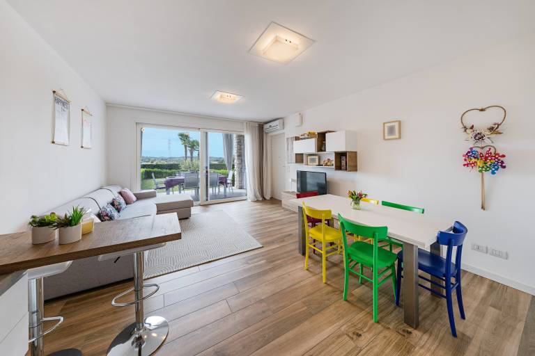 Family-oriented wonderful rental apartment with pool, yard & terrace | Dogs allowed — photo 5