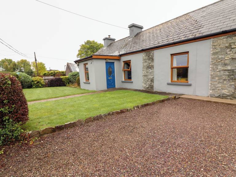 Cabin Shannera Lower