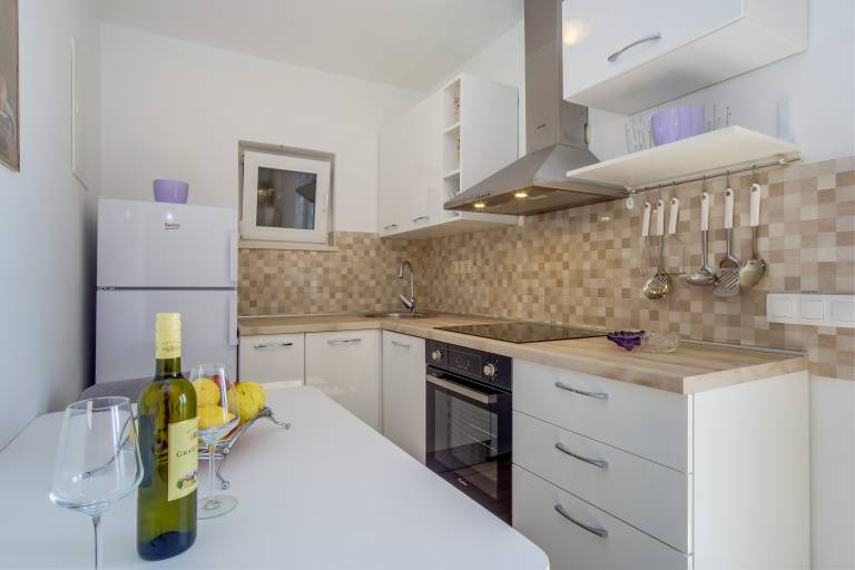 Studio flat with terrace and sea view Mali Lošinj, Lošinj (AS-18322-b) — photo 2