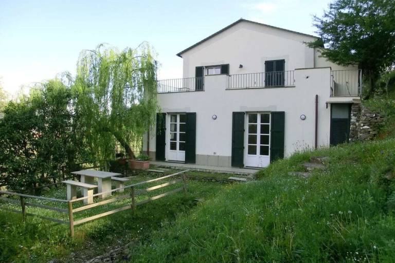 Fully equipped house with yard, barbecue & terrace | Dogs allowed — photo 3