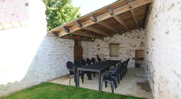 House with yard, grill & terrace | Pet-friendly — photo 3