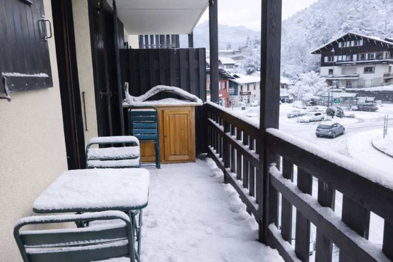 Family-oriented rental apartment with terrace | Ski nearby | Pet-friendly in Combloux