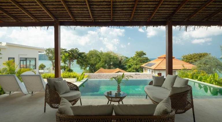 Villa with pool | Next to the beach | Pets allowed — photo 3