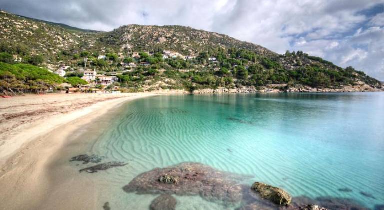 Rental apartment with terrace in Campo nell'Elba