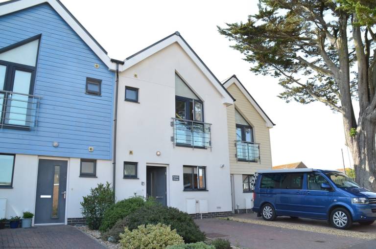 House  Worthing