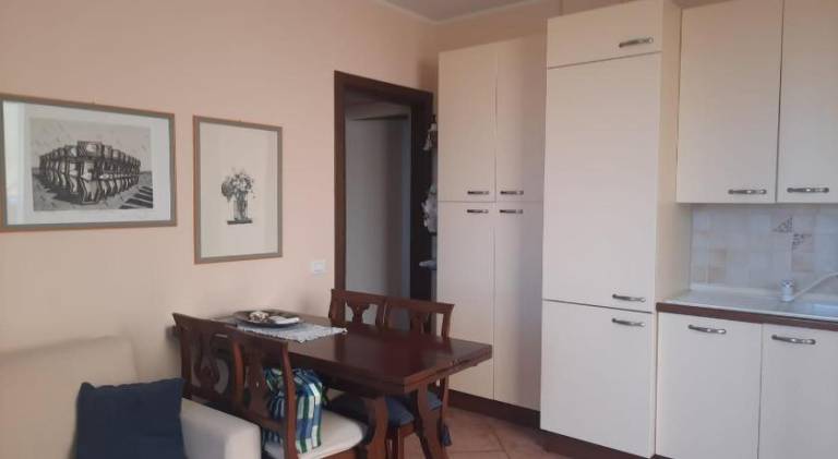 Apartment with pool — photo 4