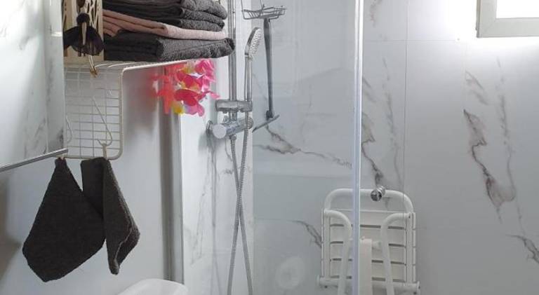 Chalet with 1 room for 2 persons — photo 2