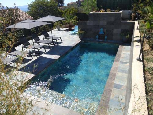 Bed & Breakfast  Cassis