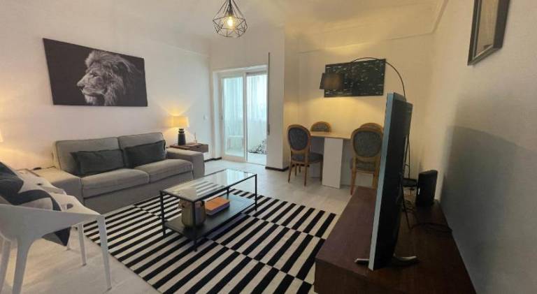 MHouse lease Cascais Spacious 3 BR Family next center in Cascais