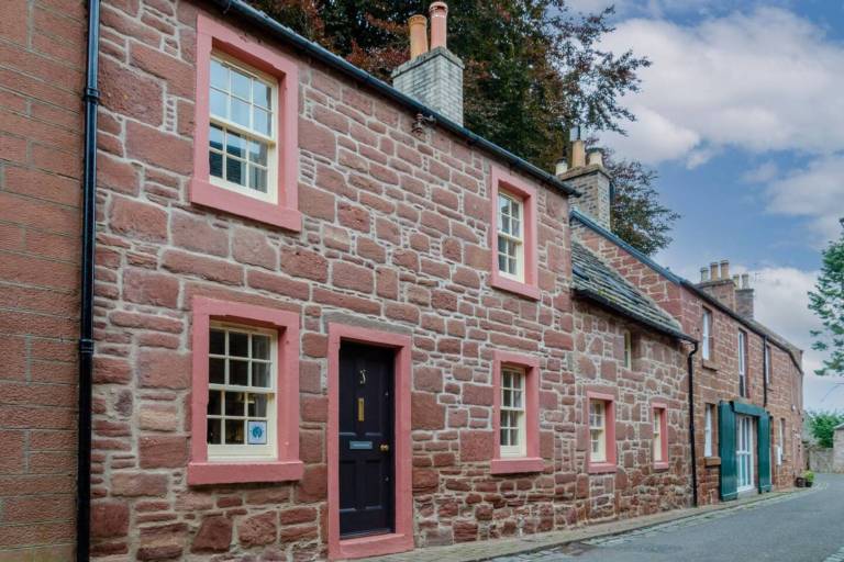 Kirk Wynd Cottage - Classic Charm — photo 3
