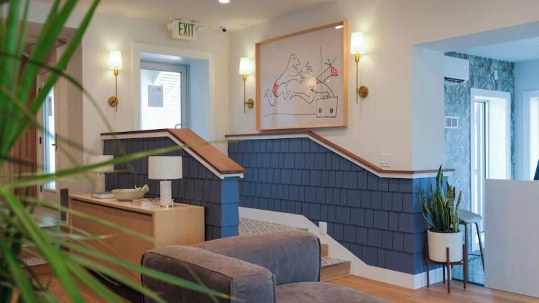 Oceaneer Hotel — photo 5