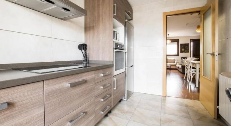 Rental apartment with 4 rooms for 9 persons — photo 4
