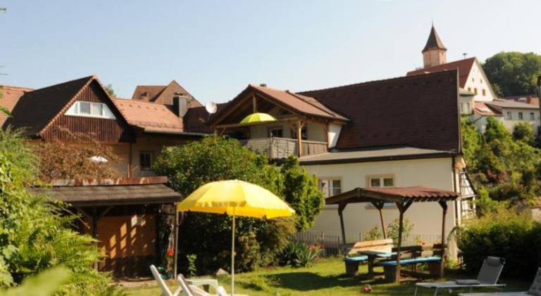 160 m&sup2; Ferienwohnung