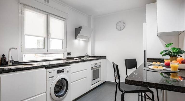 Rental apartment with 2 rooms for 4 persons — photo 3
