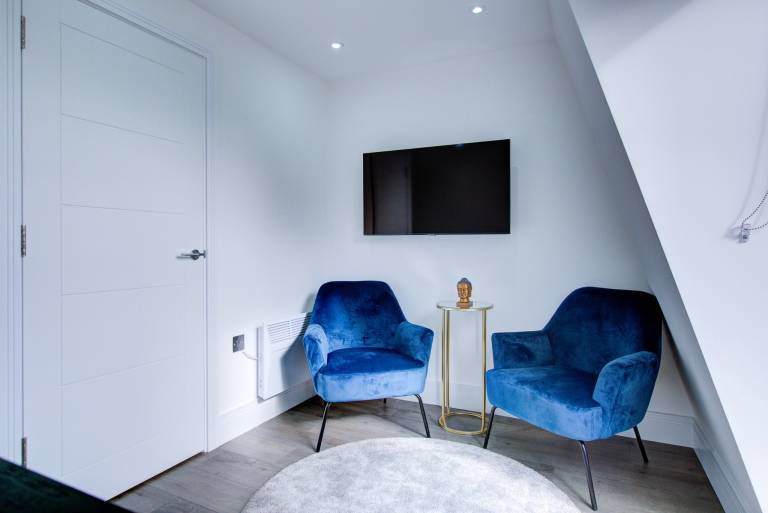 Family-friendly charming rental apartment | City view | Suitable for remote work | Pet-friendly — photo 5