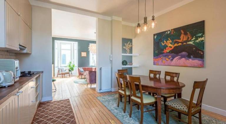 House with heated pool in Ostend