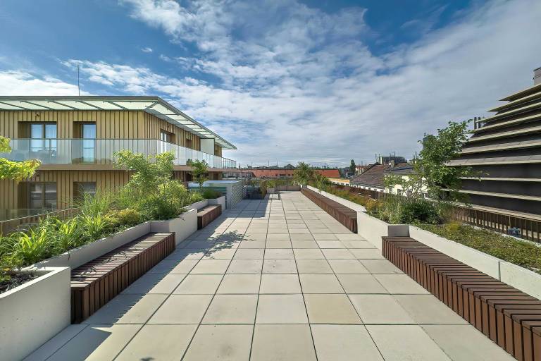Children-friendly wonderful apartment with fast internet & patio | Next to Market Square | Pets are welcome — photo 3