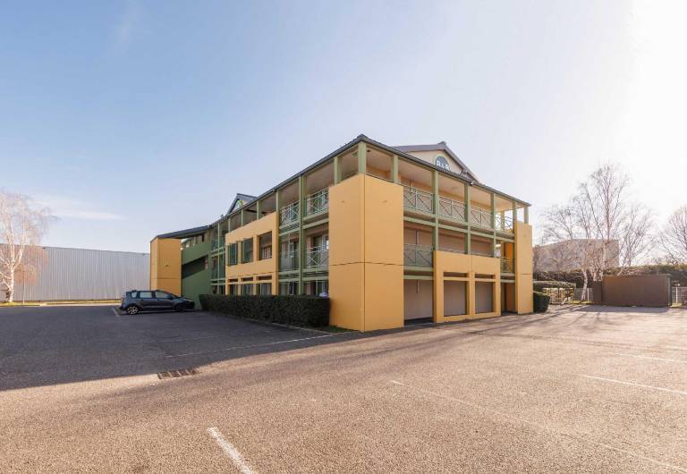 B&B HOTEL Clermont-Ferrand Le Brezet Aeroport in Gerzat