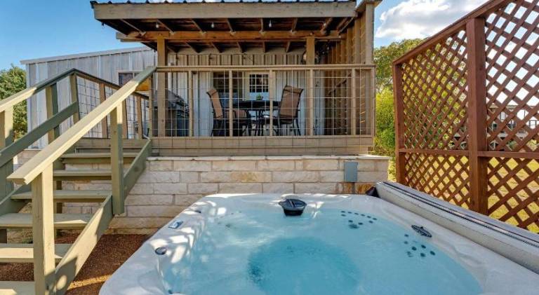 House with 2 rooms for 4 persons — photo 4