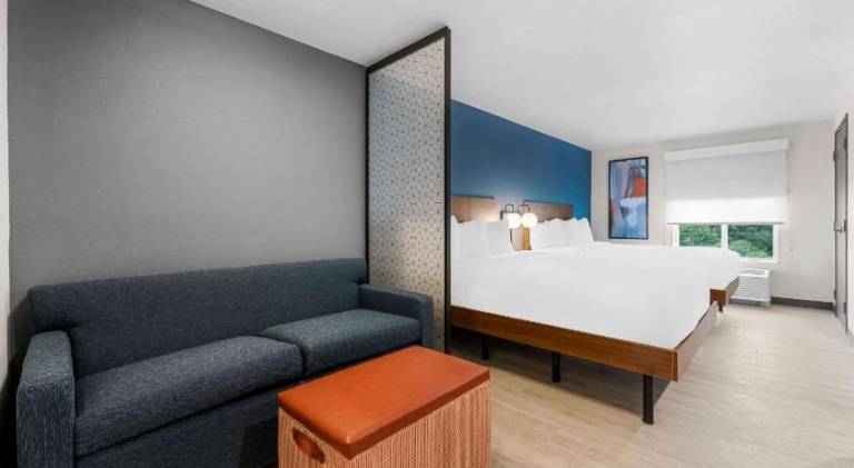 Everhome Suites Fayetteville near Fort Bragg in Sanford, NC
