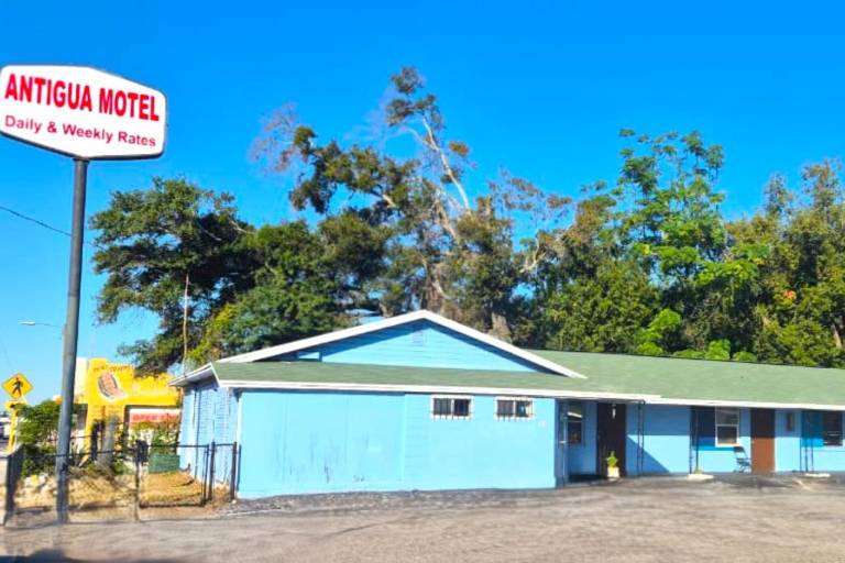 Antigua Motel by OYO Tampa US - 41 — photo 4